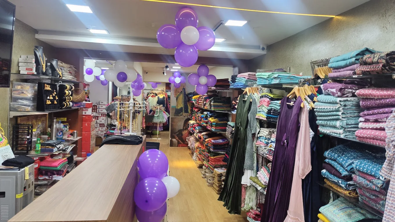 Varshace Boutique